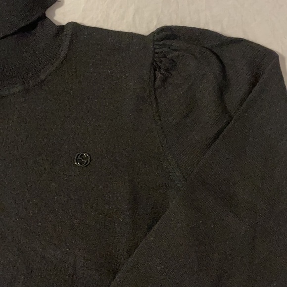 Black Gucci turtle neck - Picture 3 of 4